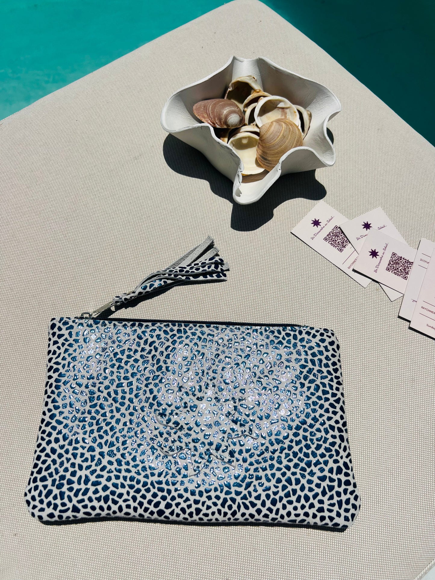 Pochette CHIC