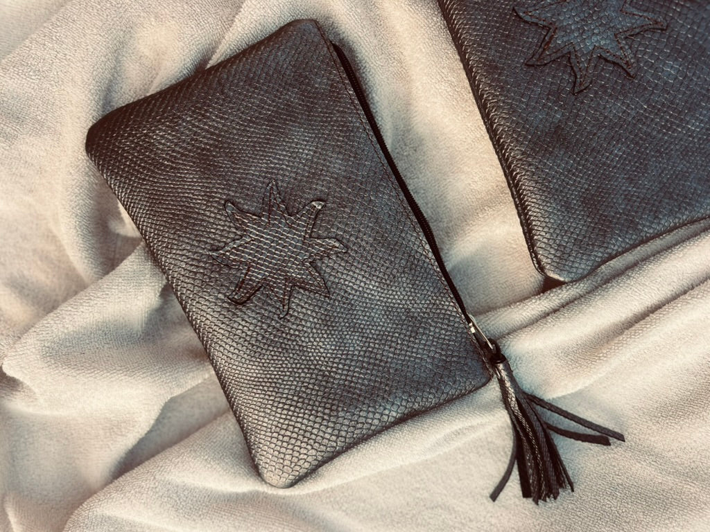 Pochette CHIC