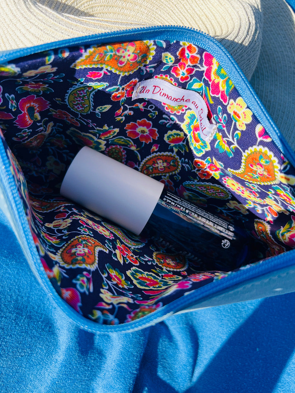 Pochette CHIC