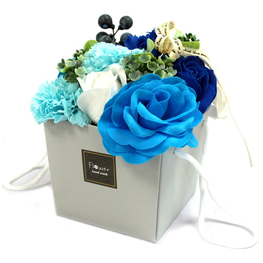 Bouquet de Flores de Sabão em caixa - Rosas Azuis e Cravo
