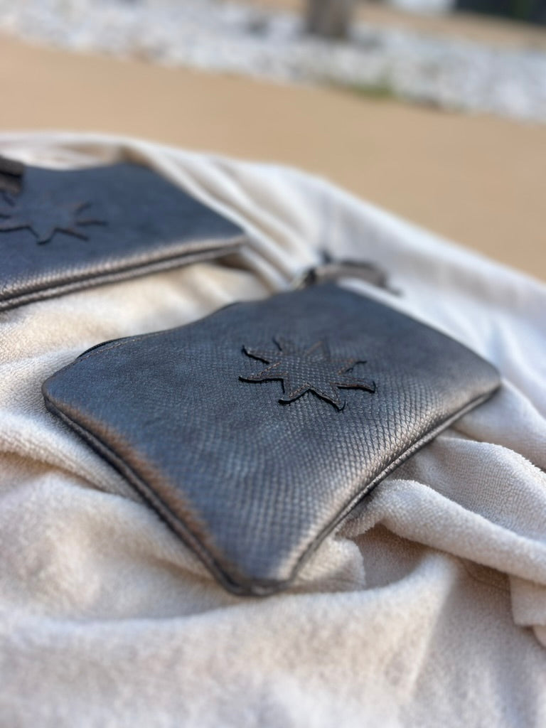 Pochette CHIC