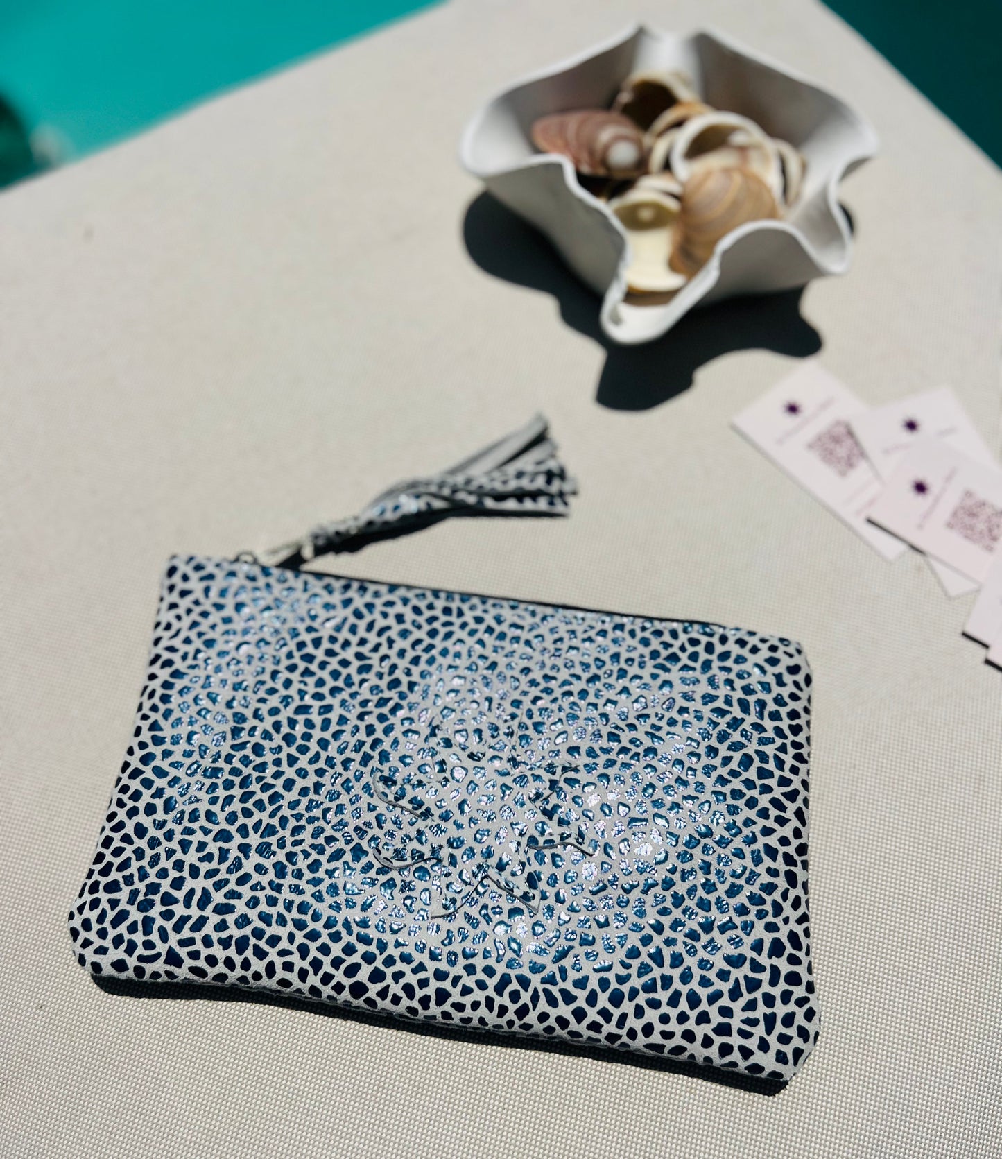 Pochette CHIC