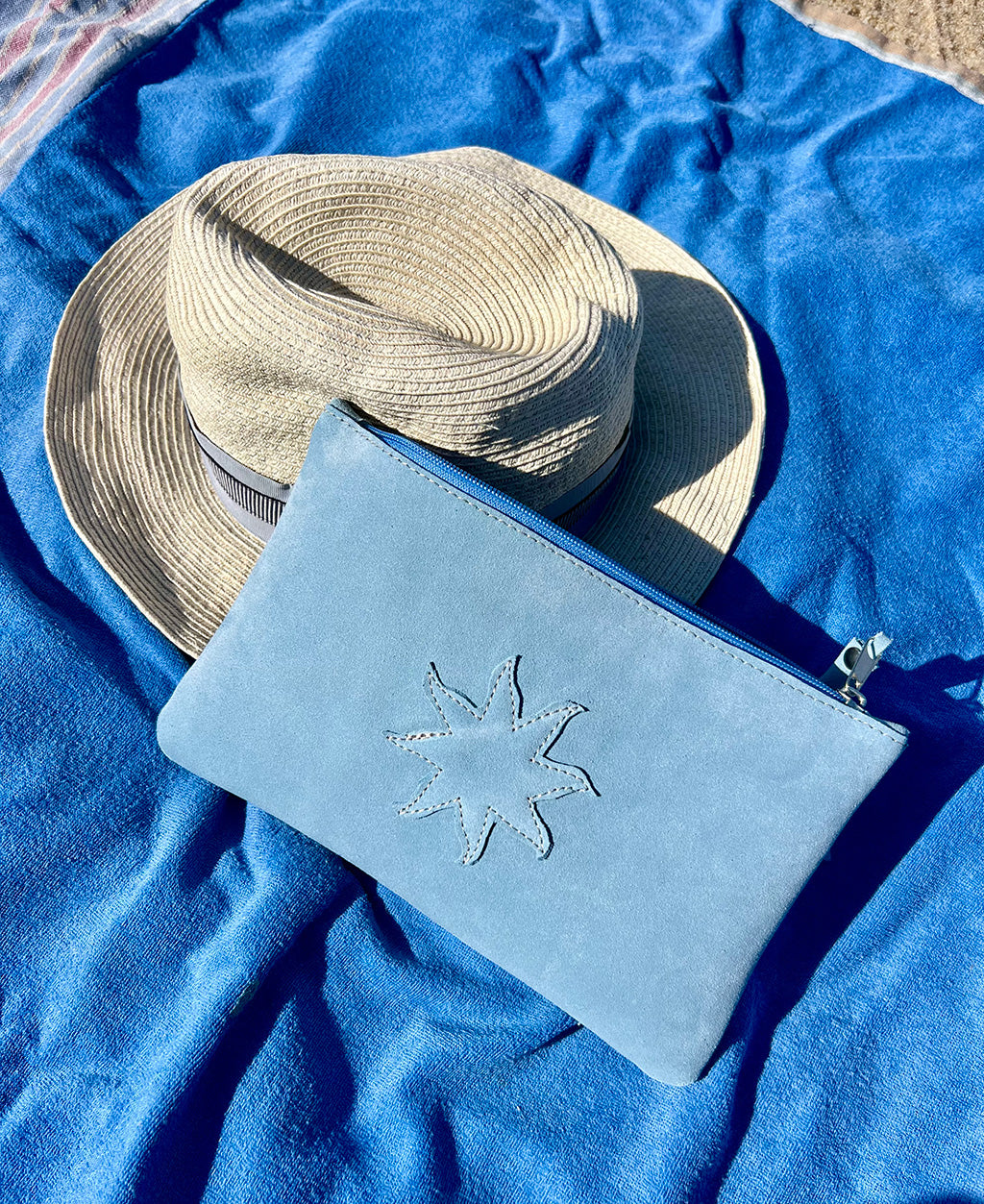 Pochette CHIC