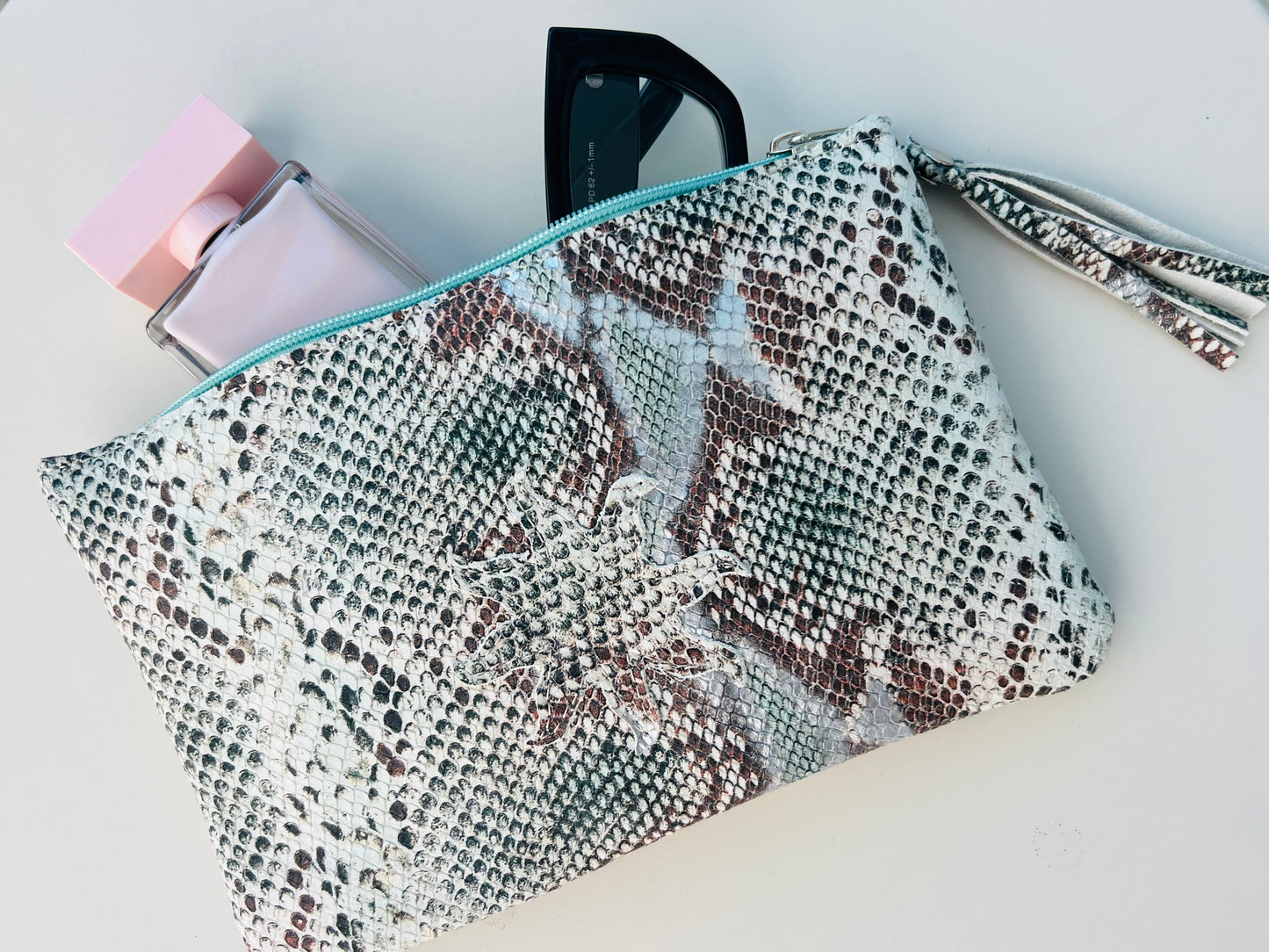 Pochette CHIC
