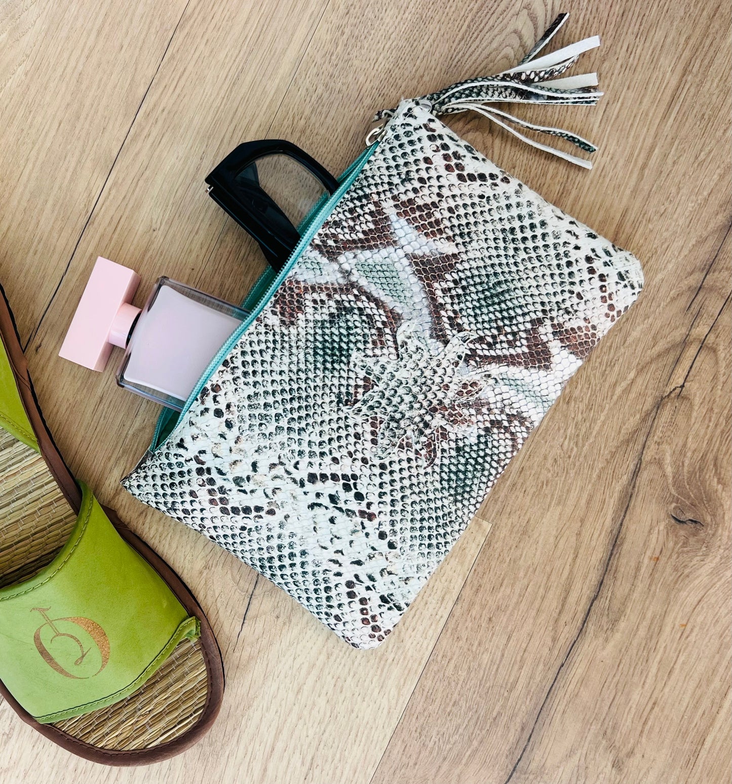 Pochette CHIC