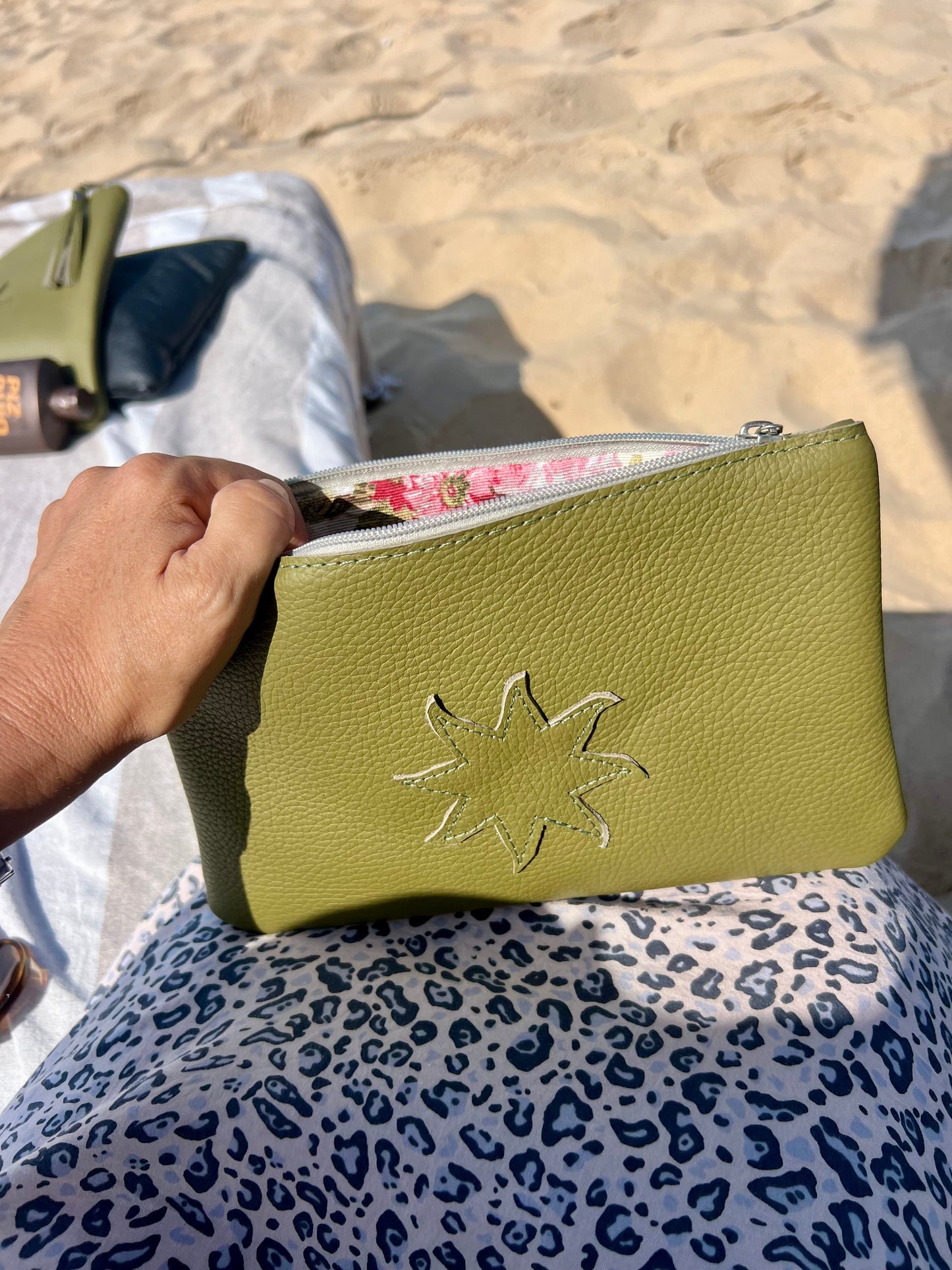 Pochette CHIC